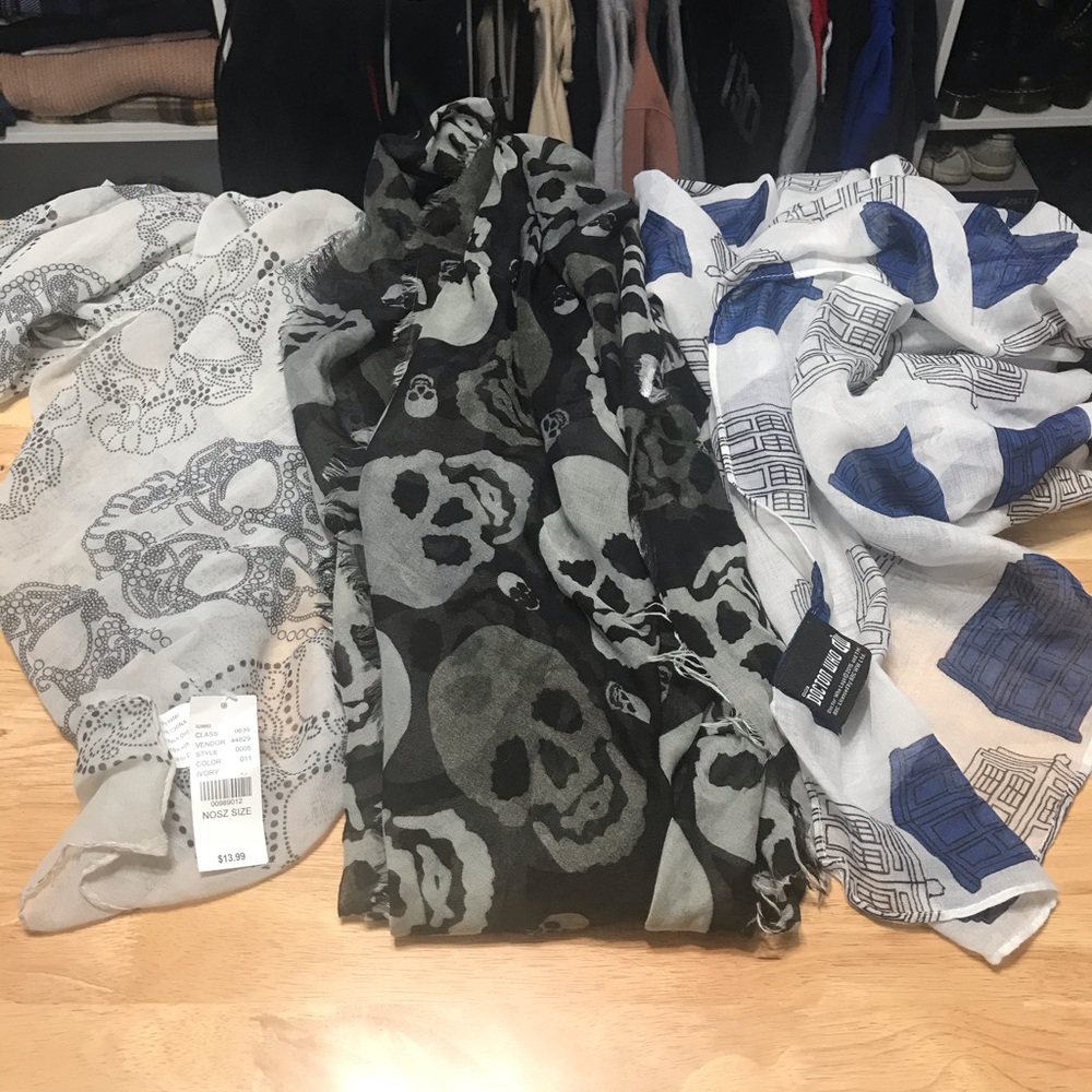 Lot of 3 sheer scarves